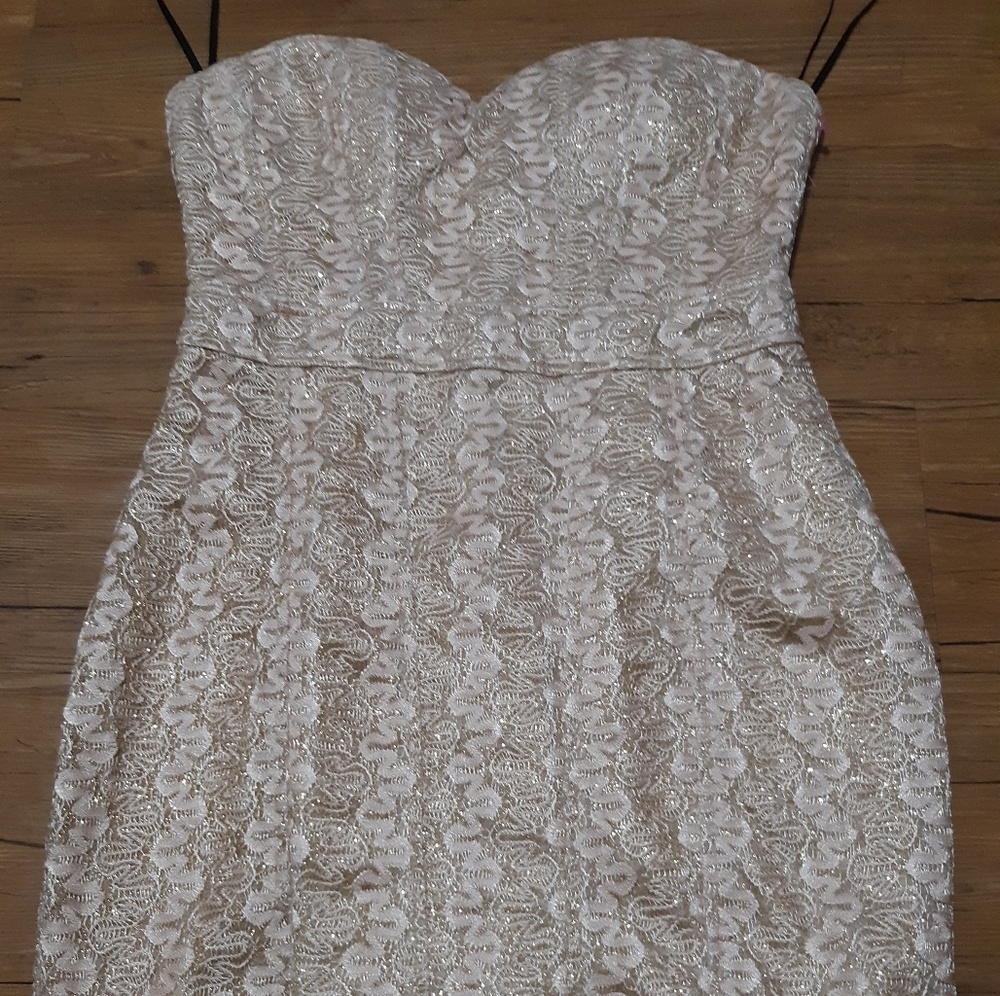 Strapless dress